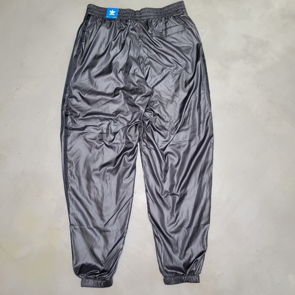 ADIDAS BLUE VERSION WOVEN JOGGERS Size S - Picture 7 of 13